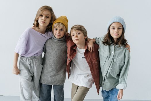 Trendy v dětském spodním prádle pro chlapce v roce 2024